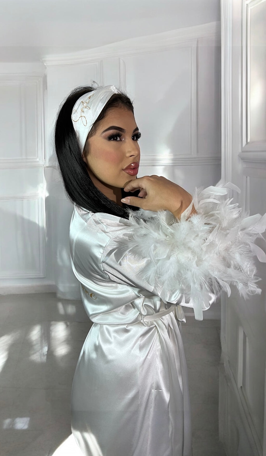 ENSEMBLE SIGNATURE™ PEIGNOIR LONG PLUME
